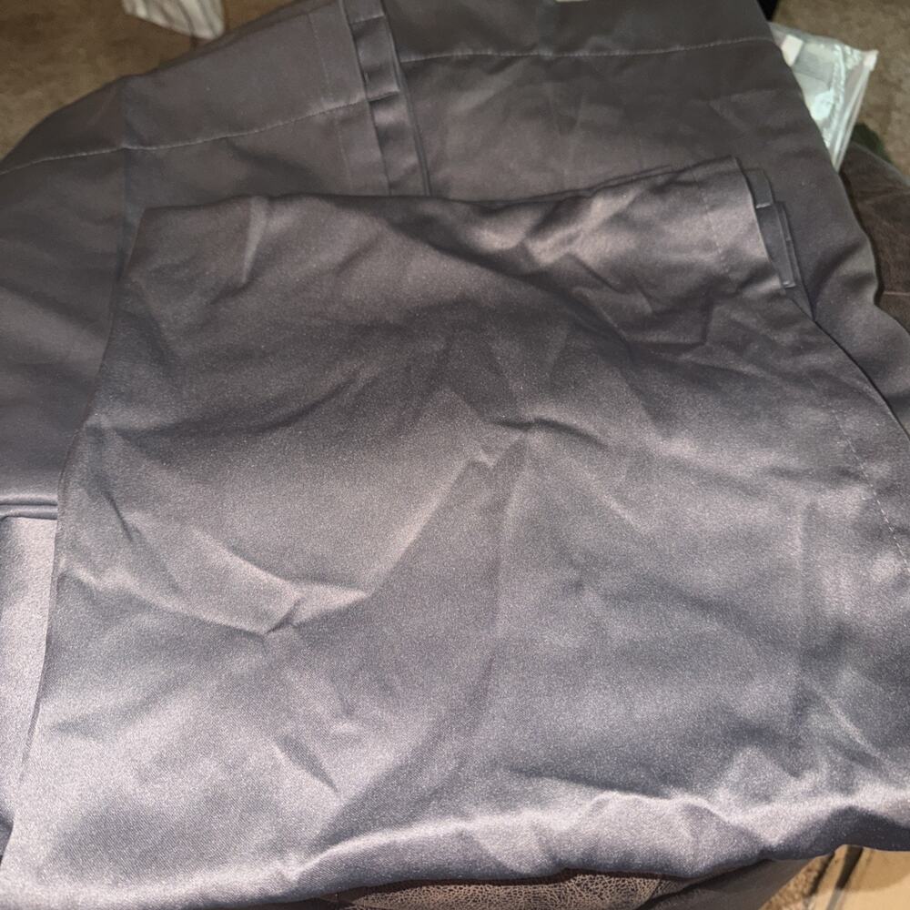 4 Mainstays Grey Curtain Panels 30x63 (5A)